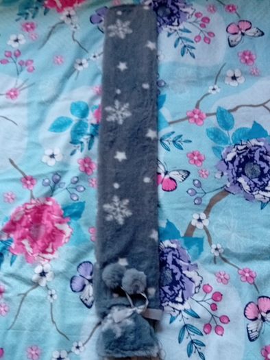 Long hot water bottle