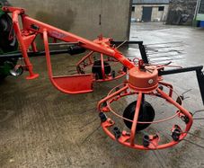 Kuhn  Pz 300 Haybob