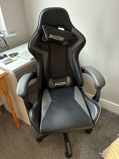 Gaming chair