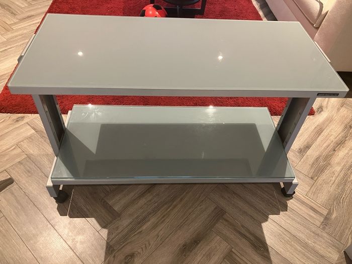 Shelving unit and table