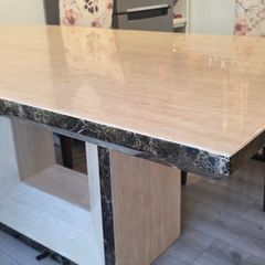 Dining table Beige Marble