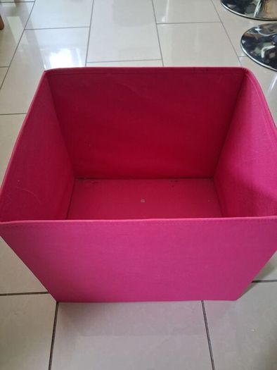 Storage box