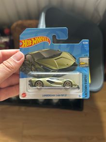 Lamborghini Sian FKP 37 Hot Wheel