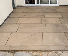 Patio Slabs Natural Sandstone approx 10sqm