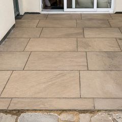 Patio Slabs Natural Sandstone approx 10sqm