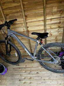 Mongoose 27.5 Mountain bike
