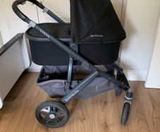 Uppababy Vista