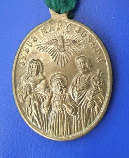 Objects of Faith : Antique / Vintage
