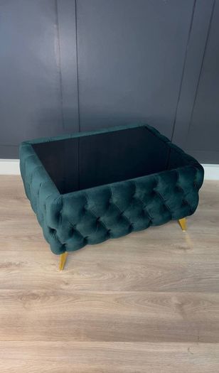 Chesterfield velvet coffe table