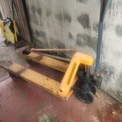 pallet truck