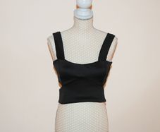 Cut Out Side Crop Top
