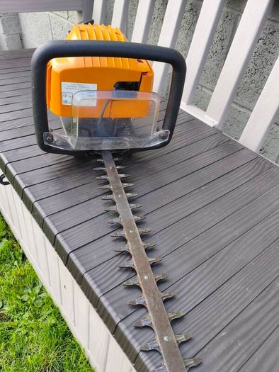 Hedge Trimmer - McCulloch Virginia MH524P