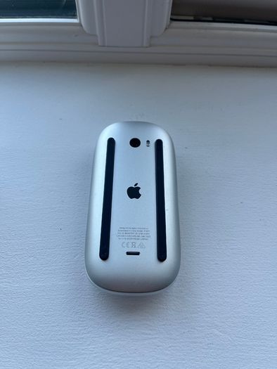 Official Apple Magic Mouse (Wireless / Bluetooth) Boxed with Cable