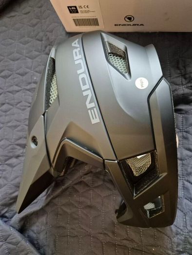 Mountain Bike helmet full face