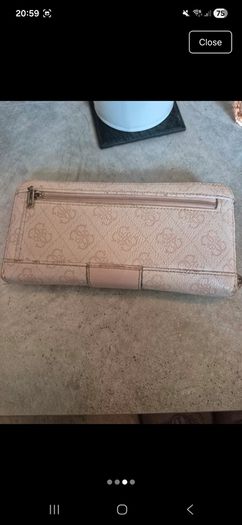 guess wallet. Great condition.