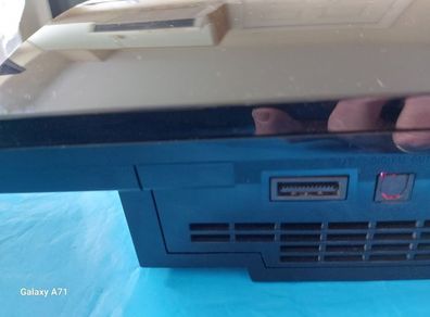 Playstation 3 Fat, comes with Power Cable only, Powers on and off