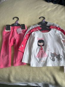 Mothercare baby cotton tops & leggins age 6-9monthe