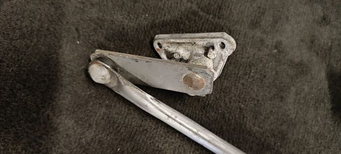 Toyota MR2 mk3 ZZW30 Roadster MR-S wipers motor and linkage