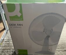 Brand New Q-Connect 16" Desk Fan