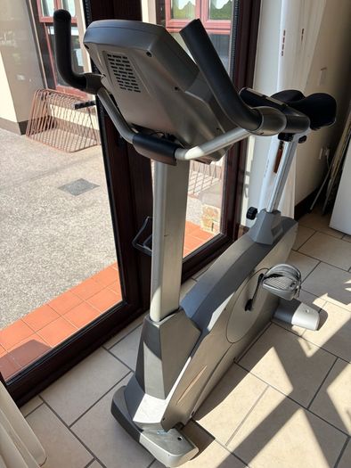 Body Image Commercial Exercise Bike
