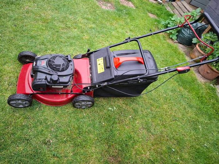 18" Lawnmower