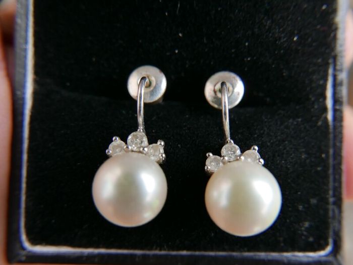 Vintage 14k Solid White Gold Round Bead Cultured Pearl Diamond Earrings 3,37g
