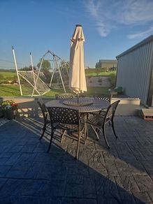Garden Table 5 chairs and umbrella