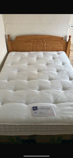 Bed and mattress- free- must be taken together
