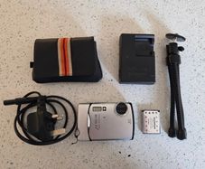 Olympus mju850 sw shock & waterproof digital camera bundle