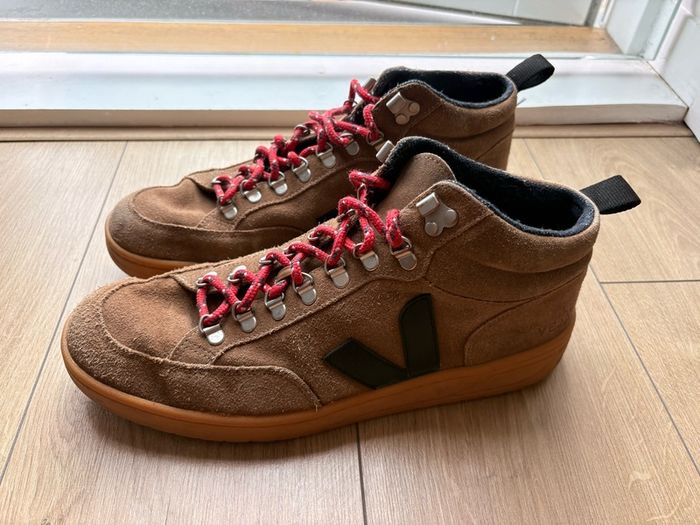 Veja shoes - brown color size 45eu/uk 10.5