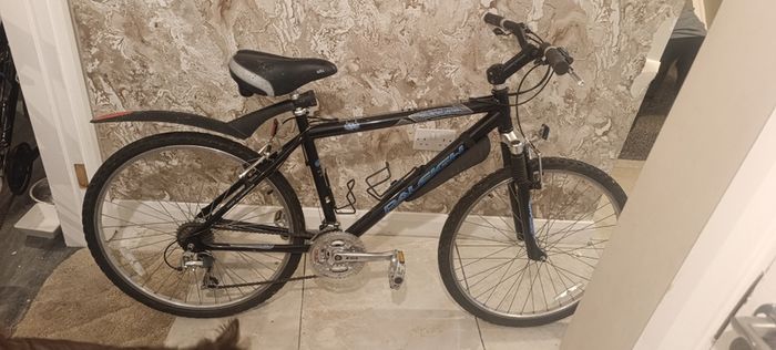 Men's mountain bike