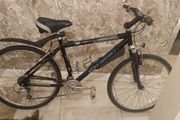 Men's mountain bike