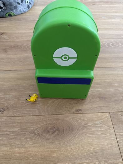 Pokemon carry case