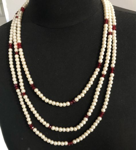 pearl necklace