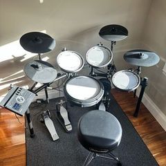 Roland TD-17KV V-Drums Price Drop Excellent Condition