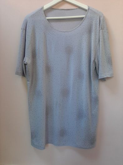 2 short sleeves tops