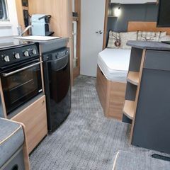 Bailey Discovery D4-4
