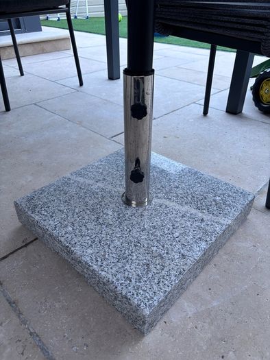 Parasol & Granite base