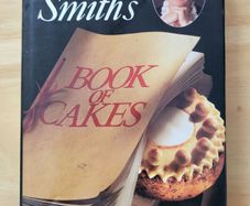 Delia Smith's Book of Cakes