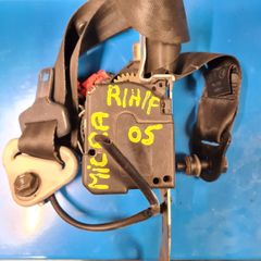 Nissan micra seat belt