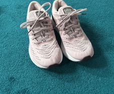 asics gel kayano 28