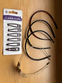Hairbands and hair clips
