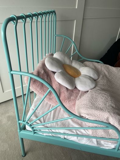 IKEA Minnen extendable toddler bed