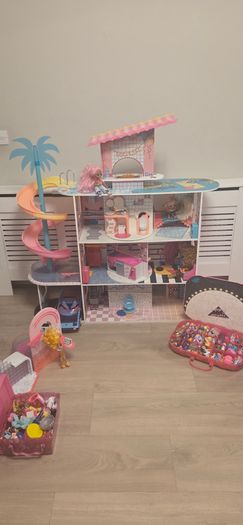 LOL doll house bundle