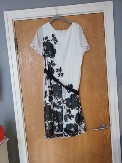 Per Una Sleevless  Linen  Dress. S. 14. New. Clearance  Sale.