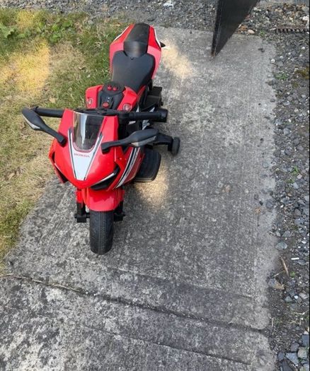 Electronic motorbike / no charger