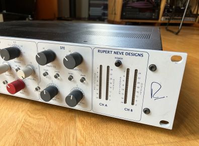 Rupert Neve Designs master bus processor