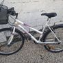 Girls Mountain Bike Image 2