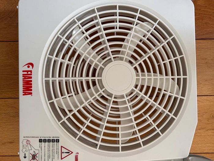 camper fan