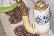 Vintage Avon Dutch Pipe Cologne Decanter from the 1970s. postage available